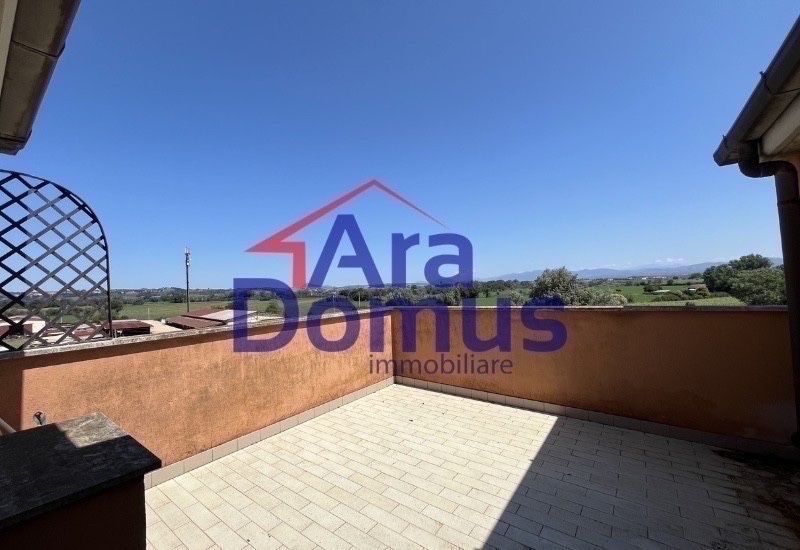 Monterotondo - Via Allia, 42